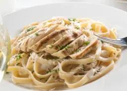 Chicken Alfredo Fettuccini